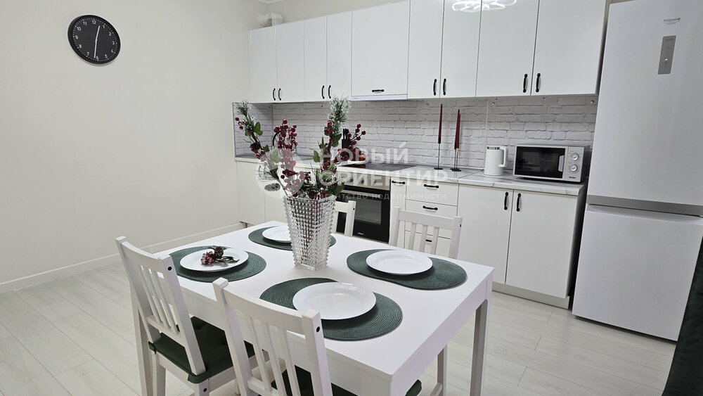 Екатеринбург, ул. Азина, 31 (Центр) - фото квартиры (2)