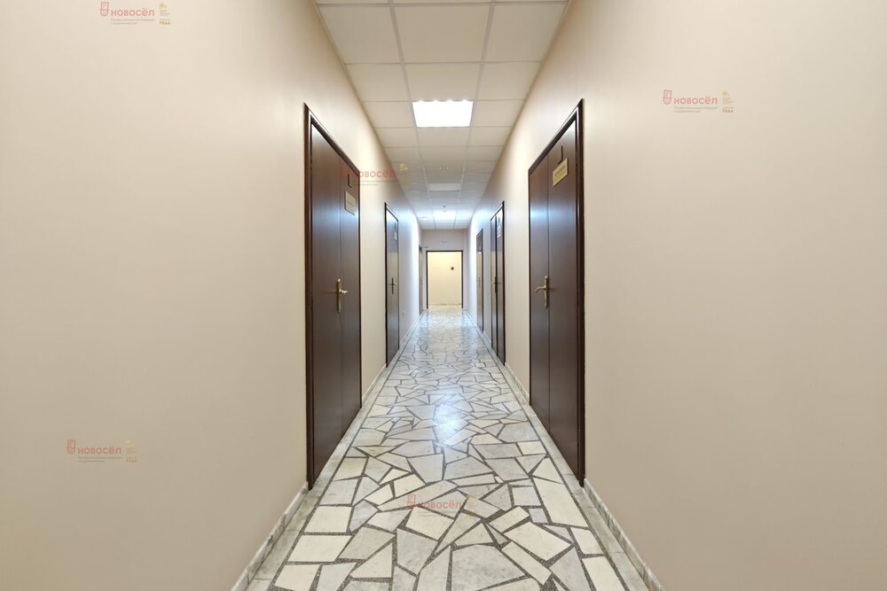 Екатеринбург, ул. Куйбышева, 82А (Шарташский рынок) - фото офисного помещения (8)