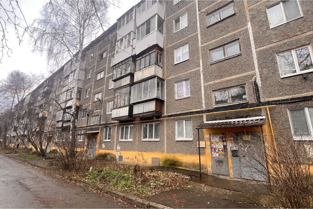 Екатеринбург, ул. 40-летия Октября, 82 (Уралмаш) - фото комнаты (2)