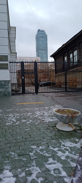 Екатеринбург, ул. Горького, 31 (Центр) - фото гаража (2)