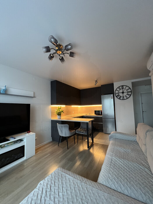 Екатеринбург, ул. Космонавтов, 11а (Завокзальный) - фото квартиры (1)