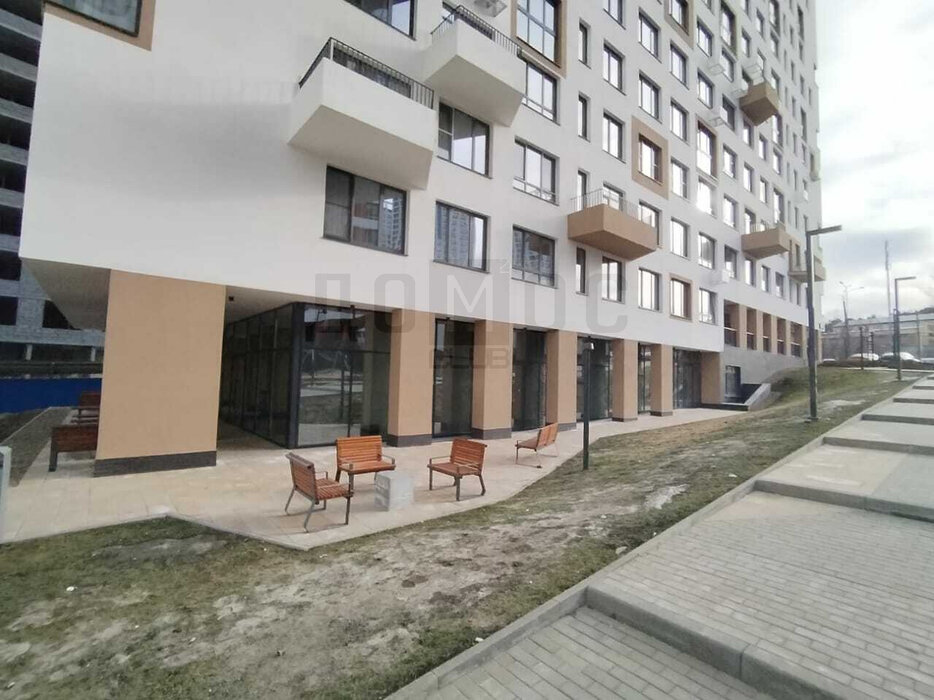 Екатеринбург, ул. Щербакова, 80 - фото торговой площади (1)