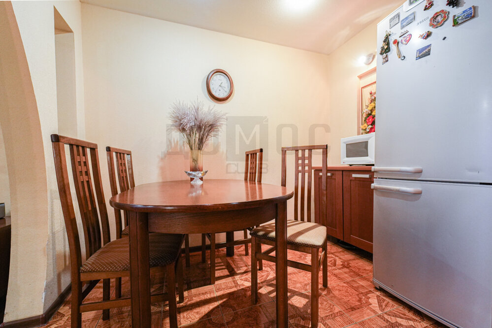 г. Верхняя Пышма, ул. Успенский, 48б (городской округ Верхняя Пышма) - фото квартиры (4)