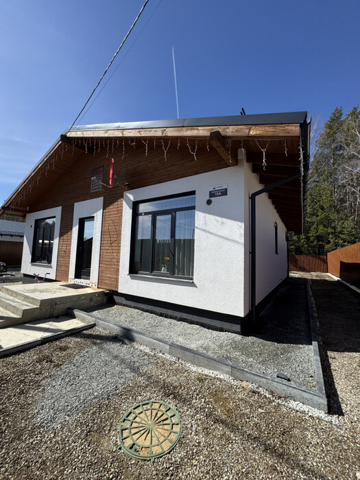 к.п. Чистые росы-2, ул. Минеральная,   (городской округ Белоярский) - фото дома (4)