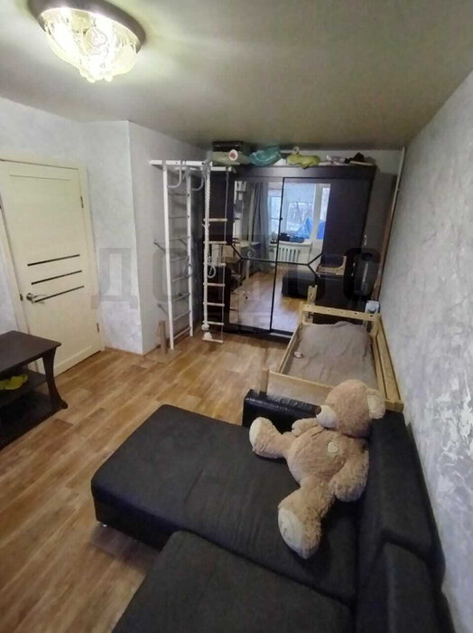 г. Каменск-Уральский, ул. Комсомольский, 52 (городской округ Каменский) - фото квартиры (3)