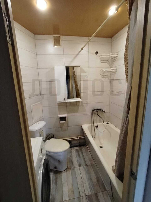 г. Каменск-Уральский, ул. Комсомольский, 52 (городской округ Каменский) - фото квартиры (7)