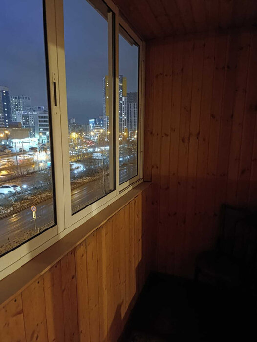 Екатеринбург, ул. Металлургов, 10 (ВИЗ) - фото комнаты (5)