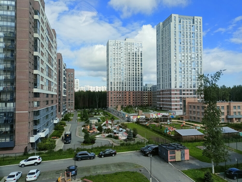 Екатеринбург, ул. Чкалова, 242 (УНЦ) - фото квартиры (3)