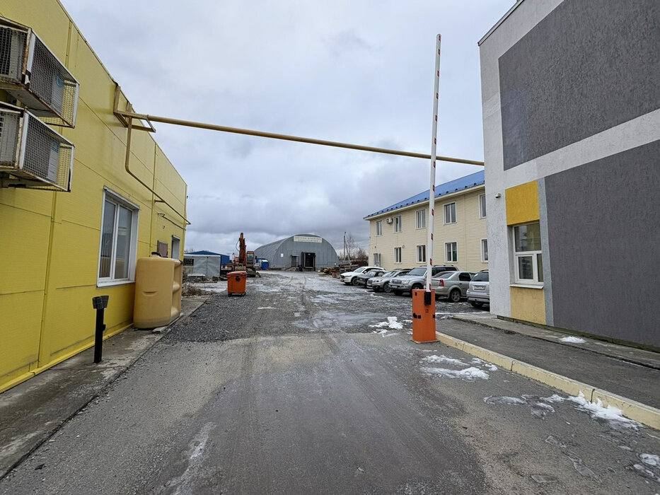 г. Березовский, ул. Орджоникидзе, 17/3 (городской округ Березовский) - фото торговой площади (3)