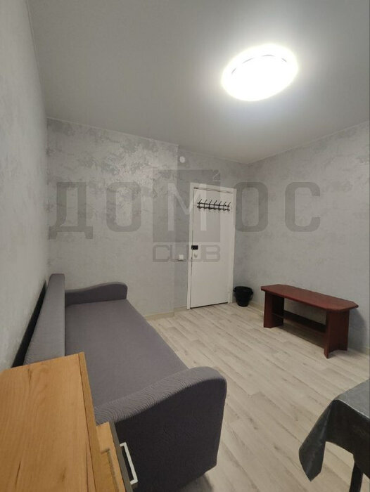 Екатеринбург, ул. Малышева, 2Ж (ВИЗ) - фото комнаты (2)