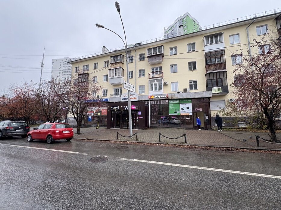 Екатеринбург, ул. Мира, 50 (Втузгородок) - фото торговой площади (4)