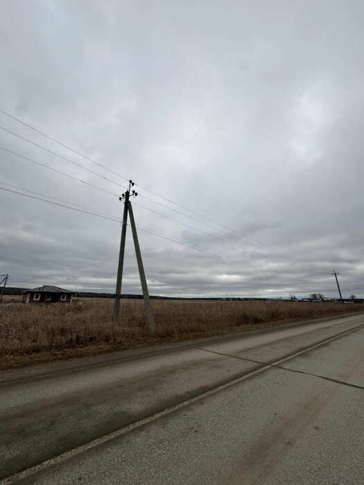 г. Нижний Тагил, ул. Испытателей (городской округ Нижний Тагил) - фото земельного участка (1)