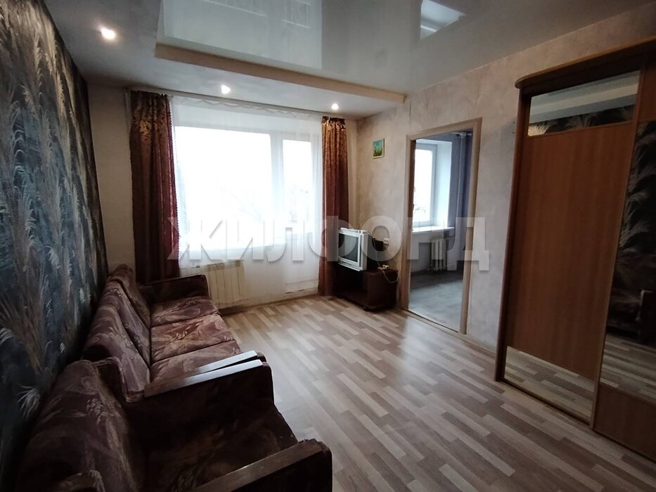 г. Нижний Тагил, ул. Пархоменко, 1 (городской округ Нижний Тагил) - фото квартиры (2)