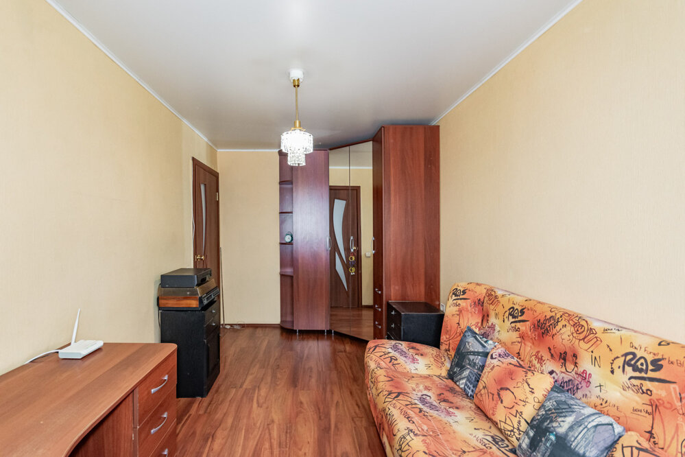 г. Первоуральск, ул. Ленина, 21А (городской округ Первоуральск) - фото квартиры (2)