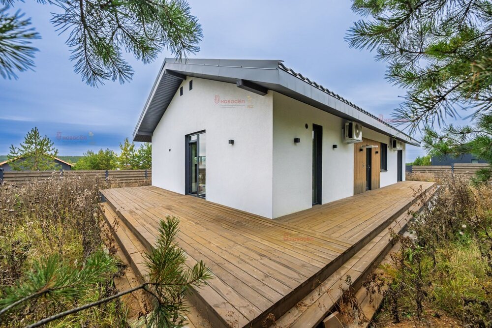 п. Бобровский, ул. Дега, 1 (городской округ Сысертский) - фото коттеджа (5)