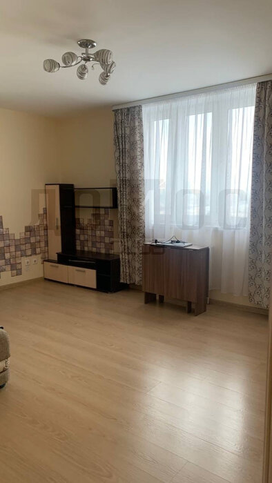 Екатеринбург, ул. Старых Большевиков, 3в (Эльмаш) - фото квартиры (5)