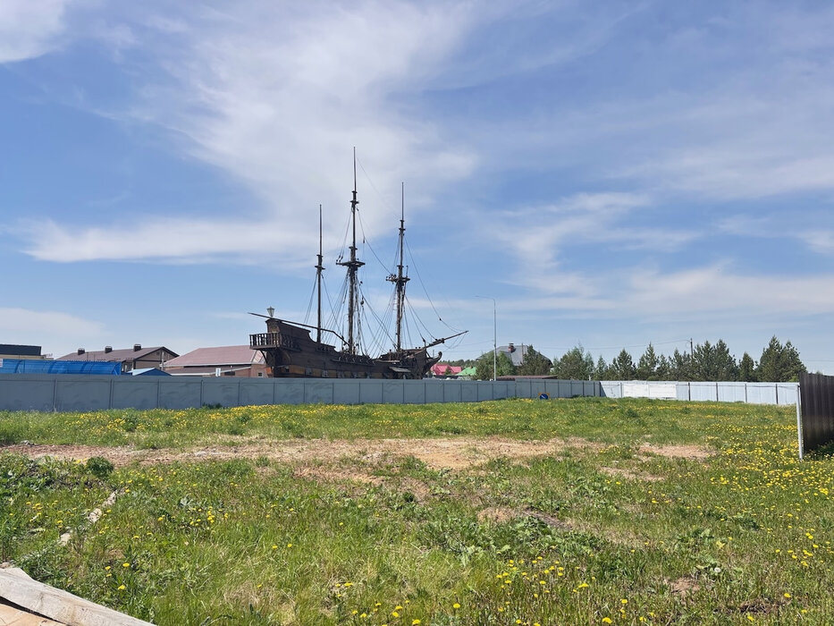 п. Растущий, ул. Петровская, 20 (городской округ Белоярский) - фото земельного участка (3)