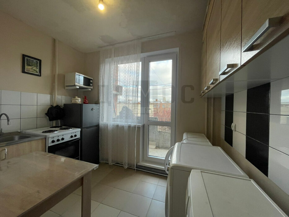 Екатеринбург, ул. Хохрякова, 102 (Центр) - фото комнаты (3)