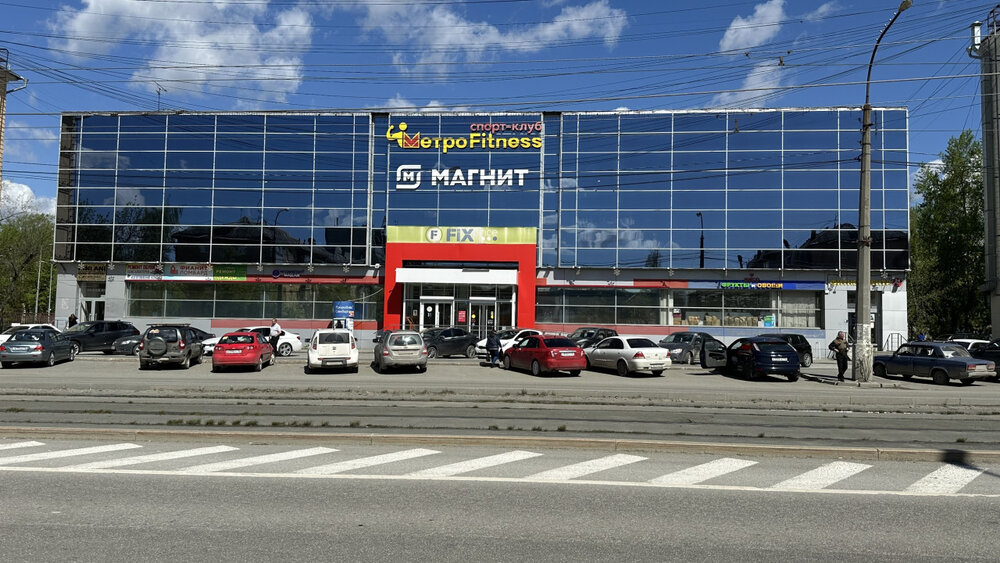 Екатеринбург, ул. Машиностроителей, 22 (Уралмаш) - фото торговой площади (1)