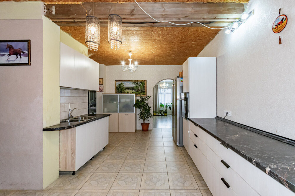 г. Арамиль, ул. Ломоносова, 22 (городской округ Арамильский) - фото коттеджа (1)