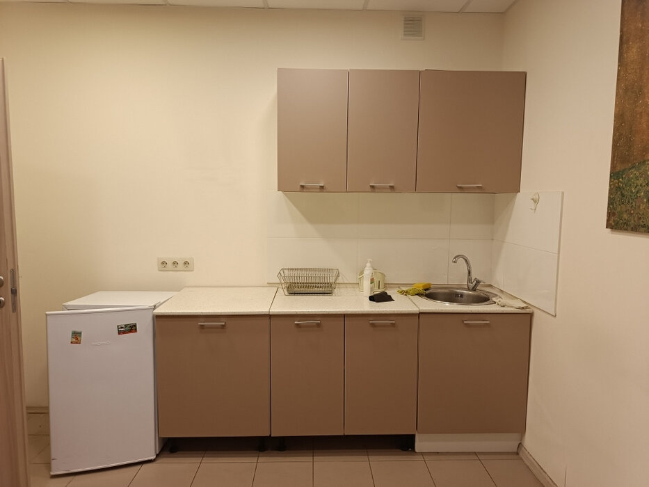 Екатеринбург, ул. Краснолесья, 30 (УНЦ) - фото офисного помещения (5)