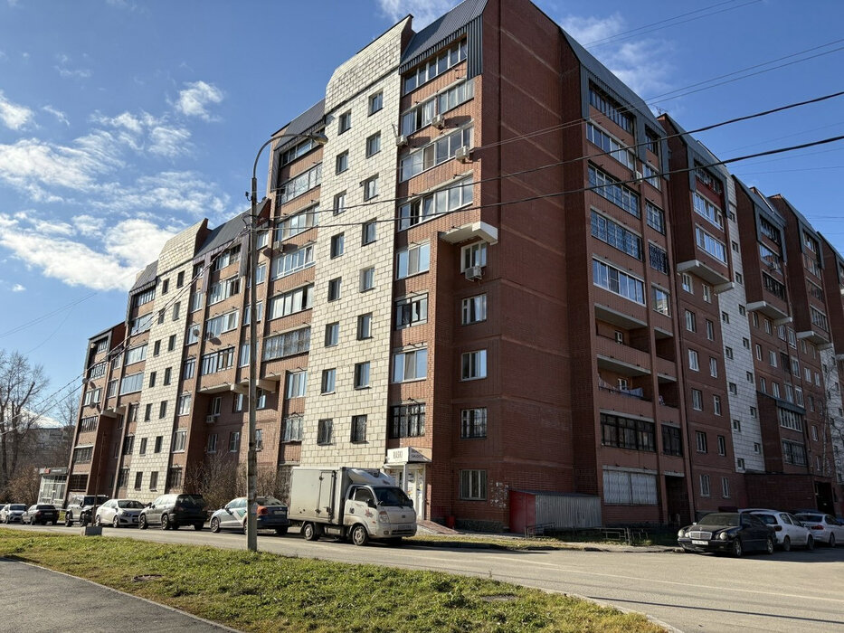 Екатеринбург, ул. Ватутина, 11 (Старая Сортировка) - фото торговой площади (1)