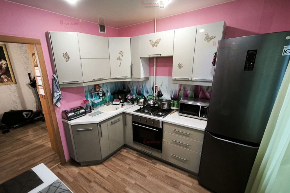 г. Первоуральск, ул. Космонавтов, 3/а (городской округ Первоуральск) - фото квартиры (7)