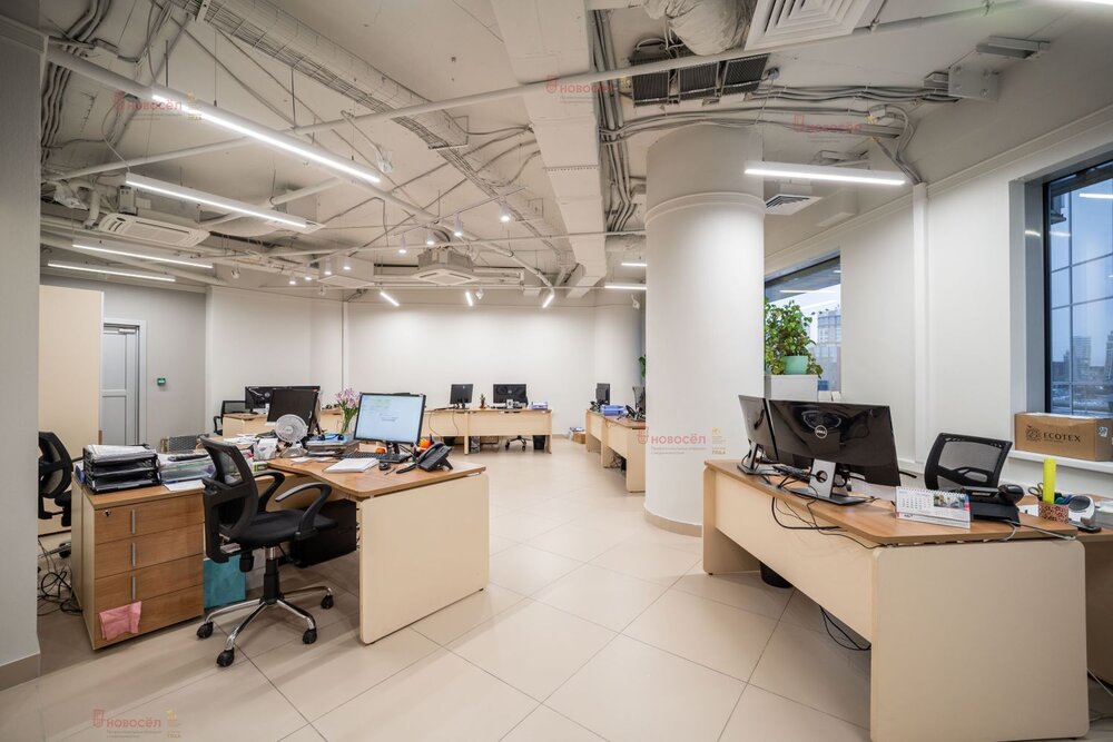 Екатеринбург, ул.Бориса Ельцина, 3/2 (Центр) - фото офисного помещения (4)