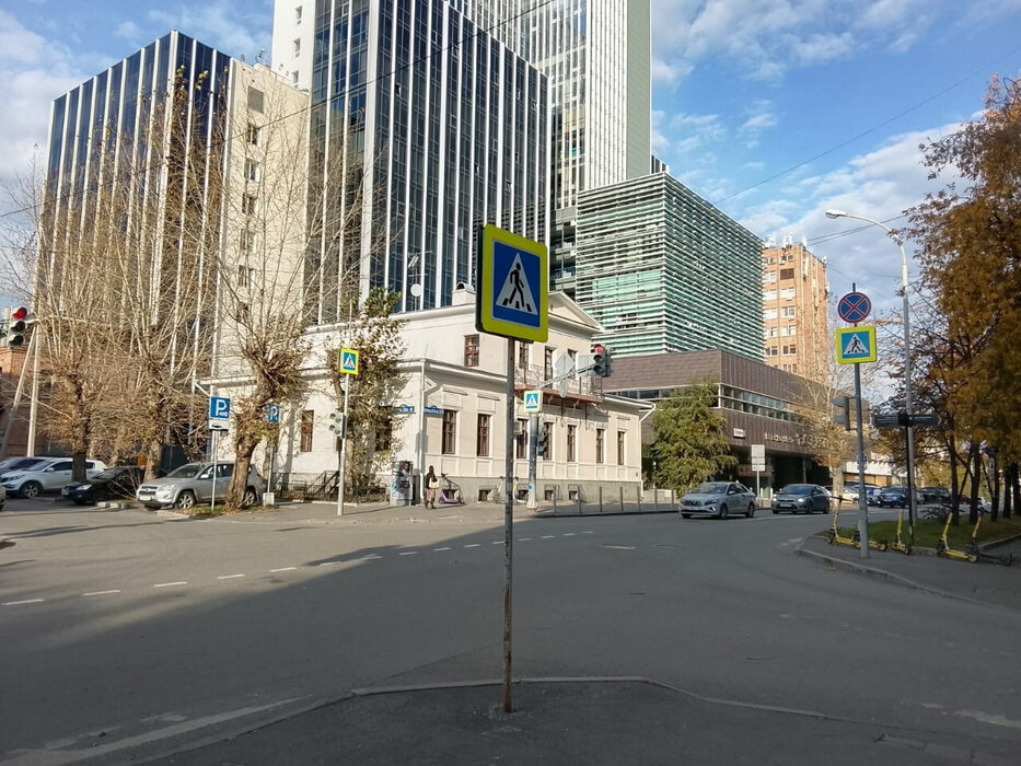 Екатеринбург, ул. Первомайская, 15 (Центр) - фото торговой площади (3)