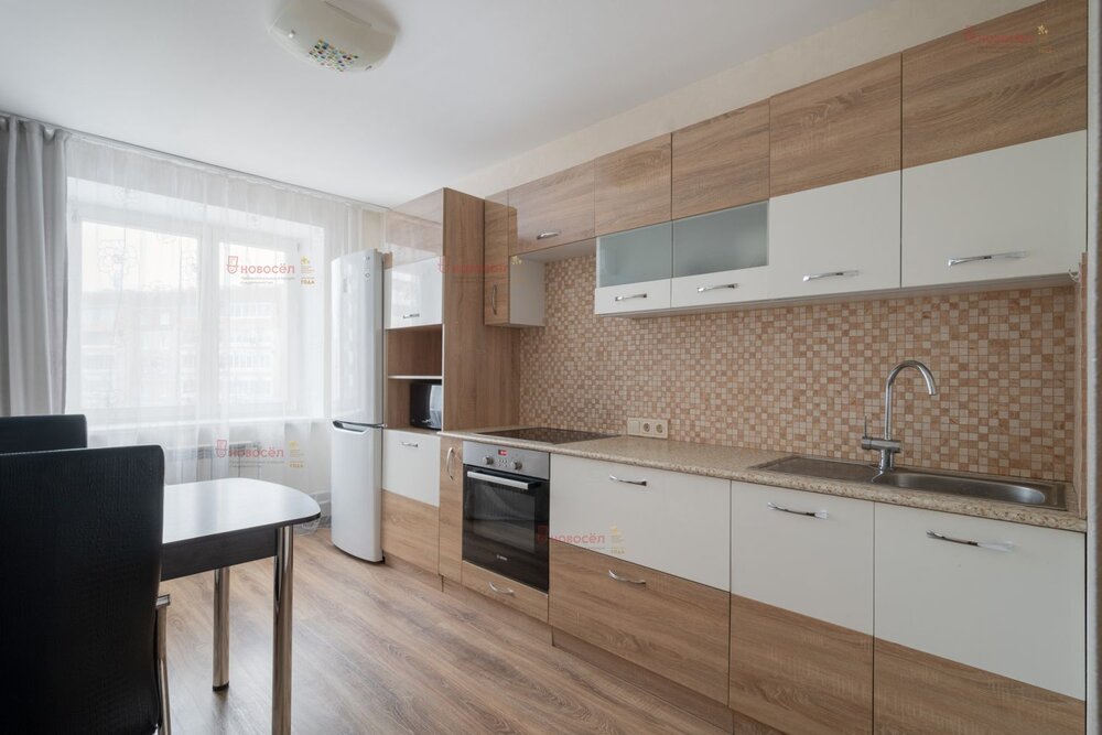 Екатеринбург, ул. Красных командиров, 21 (Эльмаш) - фото квартиры (4)