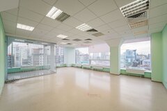 Екатеринбург, ул. Розы Люксембург, 22 - фото офисного помещения