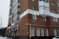 Екатеринбург, ул. Краснолесья, 76 (УНЦ) - фото квартиры