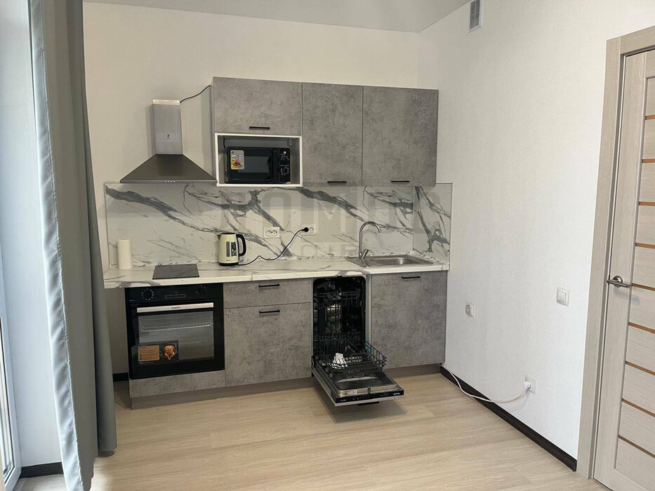 Екатеринбург, ул. Ландау, 32 (Академический) - фото квартиры (4)