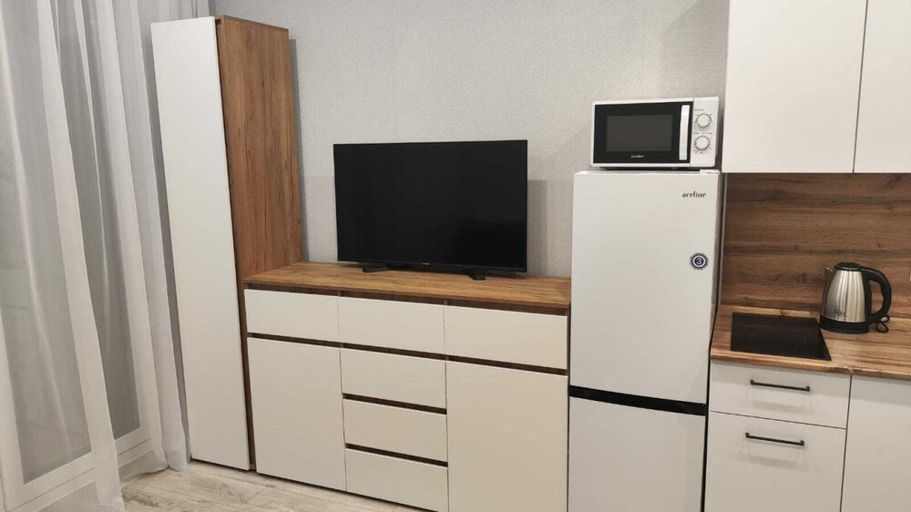 Екатеринбург, ул. Ландау, 7б (Академический) - фото квартиры (1)