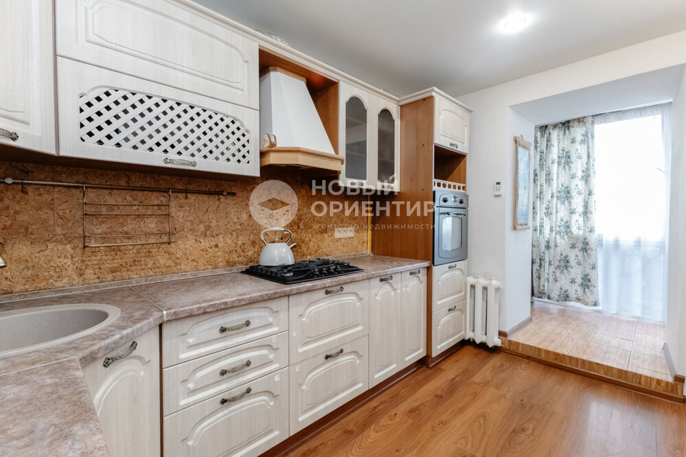 Екатеринбург, ул. Лодыгина, 11 (Втузгородок) - фото квартиры (7)