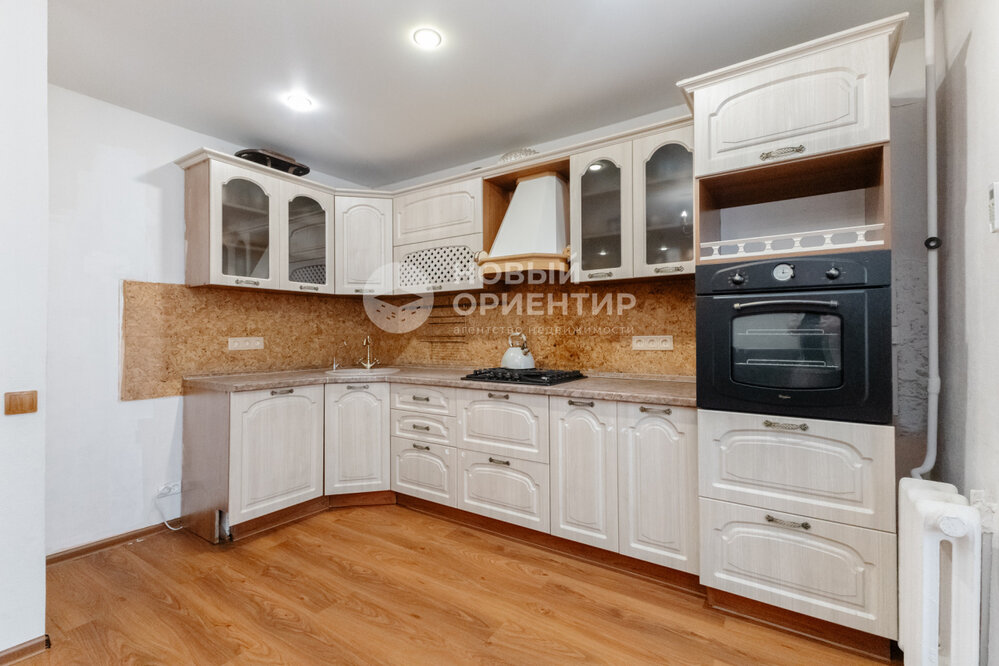 Екатеринбург, ул. Лодыгина, 11 (Втузгородок) - фото квартиры (8)