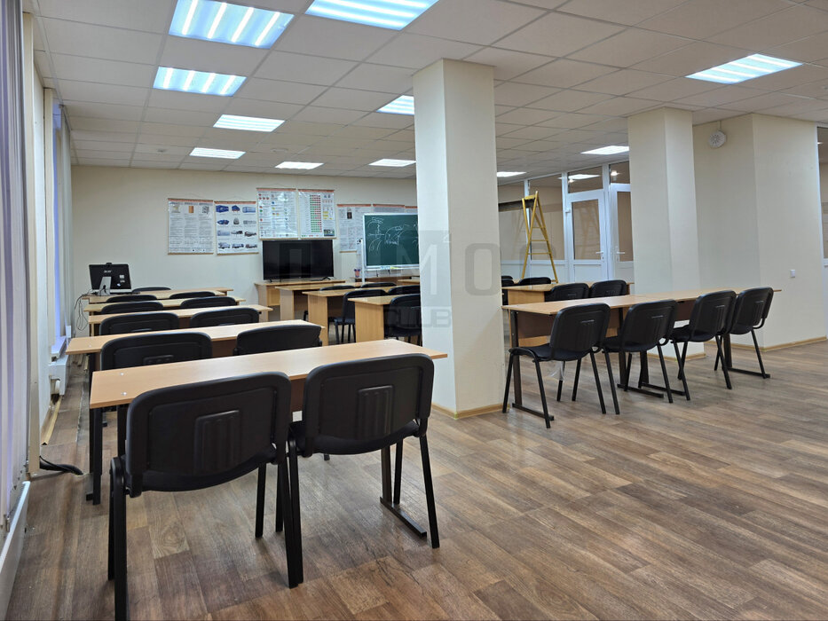 Екатеринбург, ул. 8 марта, 194 (Автовокзал) - фото офисного помещения (5)