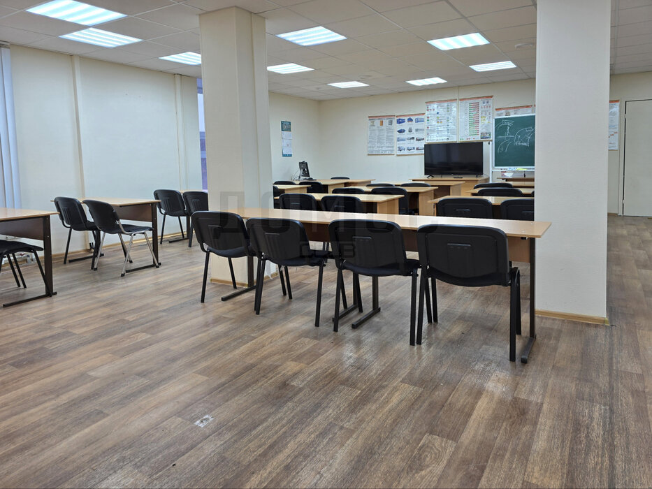 Екатеринбург, ул. 8 марта, 194 (Автовокзал) - фото офисного помещения (6)