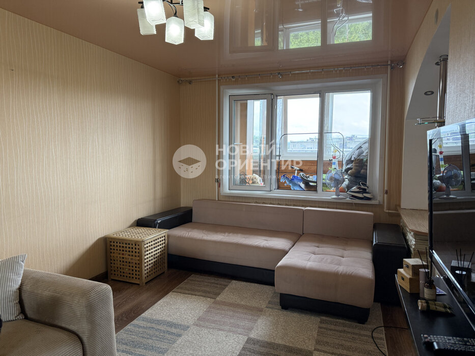 г. Первоуральск, ул. Емлина, 1а (городской округ Первоуральск) - фото квартиры (1)