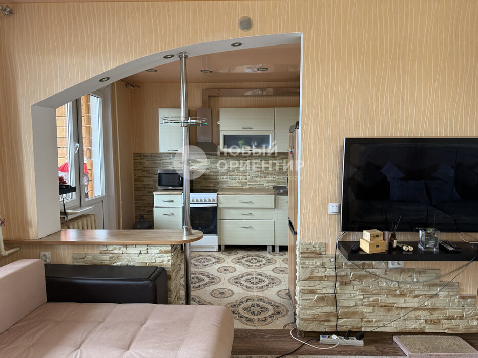 г. Первоуральск, ул. Емлина, 1а (городской округ Первоуральск) - фото квартиры (4)