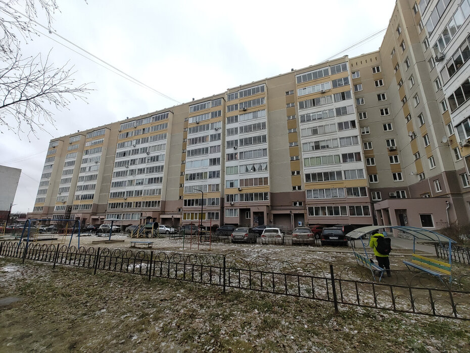 Екатеринбург, ул. Авиаторов, 12 (Кольцово) - фото квартиры (1)