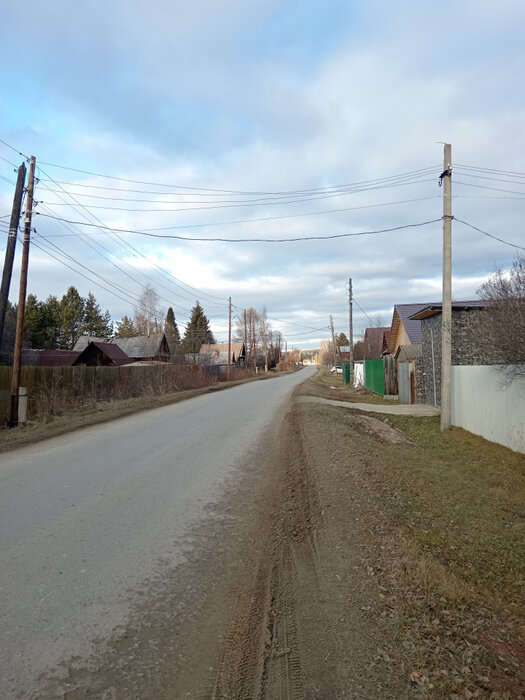 д. Гилева, ул. Калинина, 70 (городской округ Белоярский) - фото дома (2)