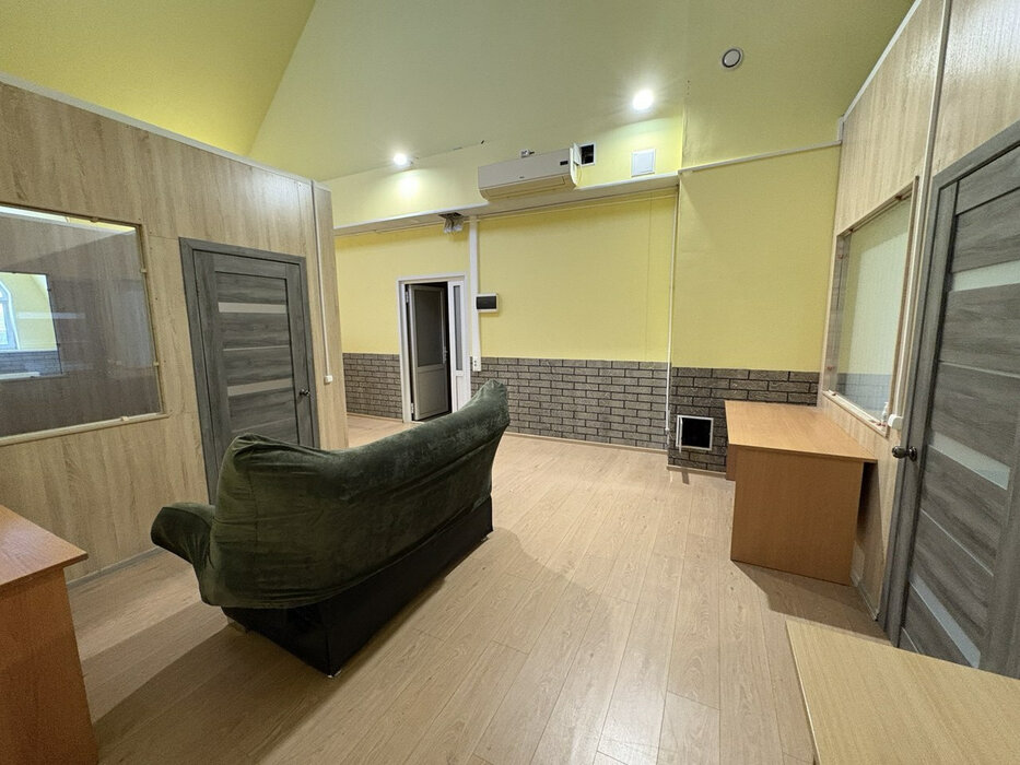 Екатеринбург, ул. Вилонова, 45Л (Пионерский) - фото офисного помещения (2)