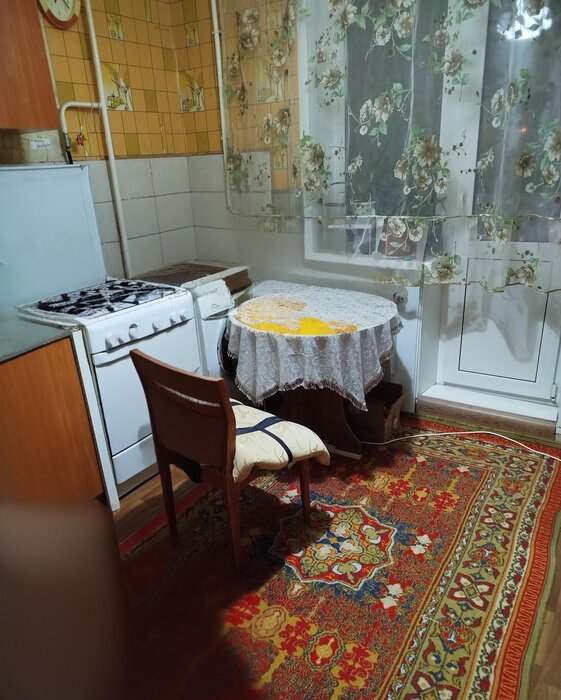 г. Каменск-Уральский, ул. Белинского, 29 (городской округ Каменский) - фото квартиры (3)