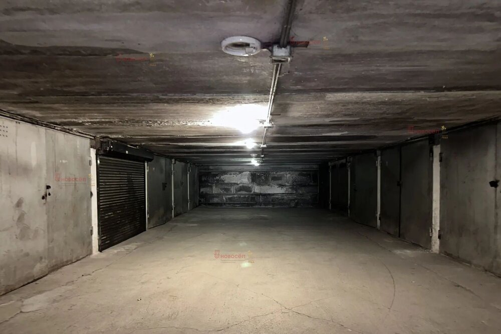 Екатеринбург, ул. Луначарского, 77 (Центр) - фото гаража (3)