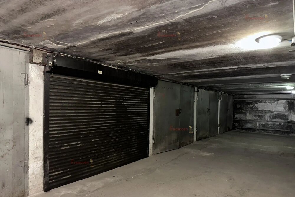 Екатеринбург, ул. Луначарского, 77 (Центр) - фото гаража (4)