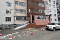 Екатеринбург, ул. Новгородцевой, 17б (ЖБИ) - фото квартиры