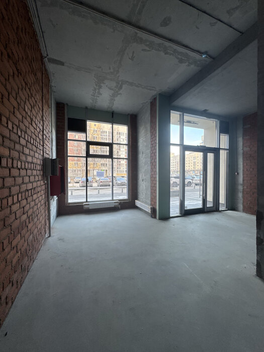 Екатеринбург, ул. Краснолесья, 10/6 - фото торговой площади (1)