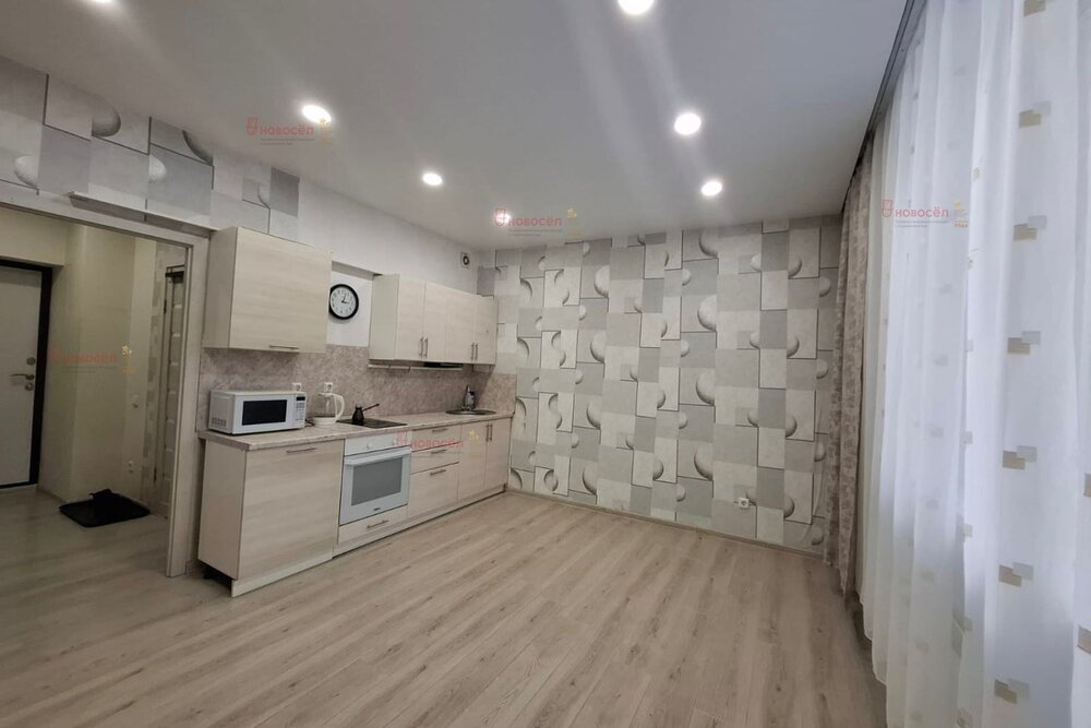 Екатеринбург, ул. Чемпионов, 3 - фото квартиры (3)