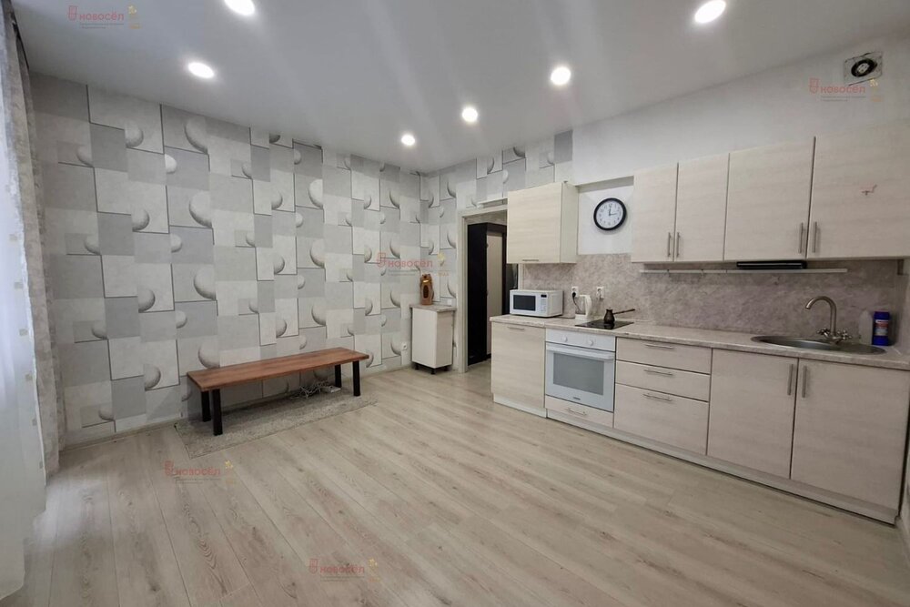 Екатеринбург, ул. Чемпионов, 3 - фото квартиры (4)